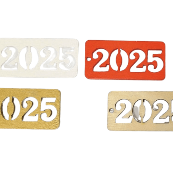 υλικά για γούρια 2025